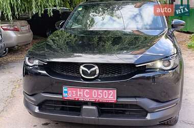 Внедорожник / Кроссовер Mazda MX-30 2020 в 