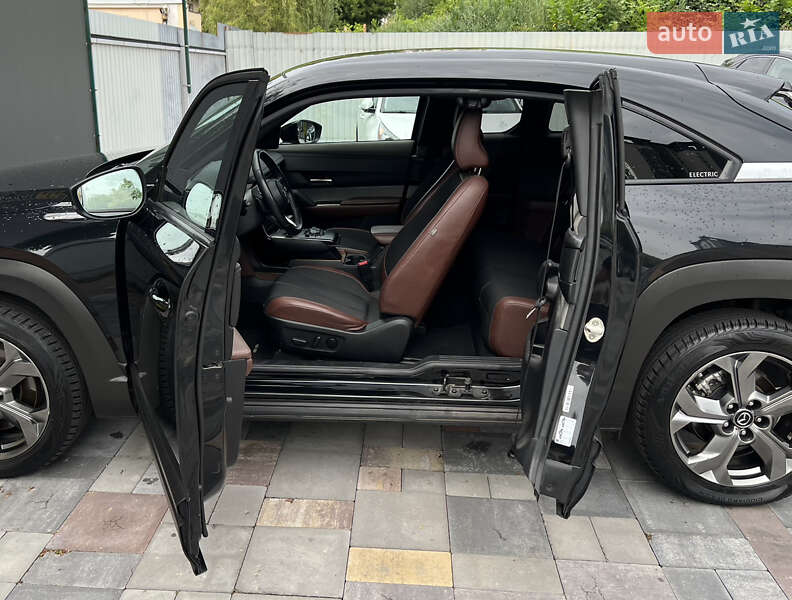 Позашляховик / Кросовер Mazda MX-30 2021 в Києві