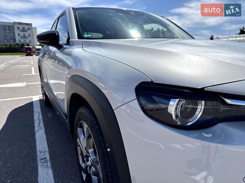 Позашляховик / Кросовер Mazda MX-30 2021 в Львові