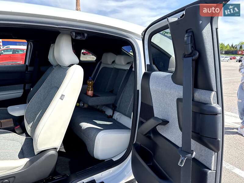 Позашляховик / Кросовер Mazda MX-30 2021 в Львові