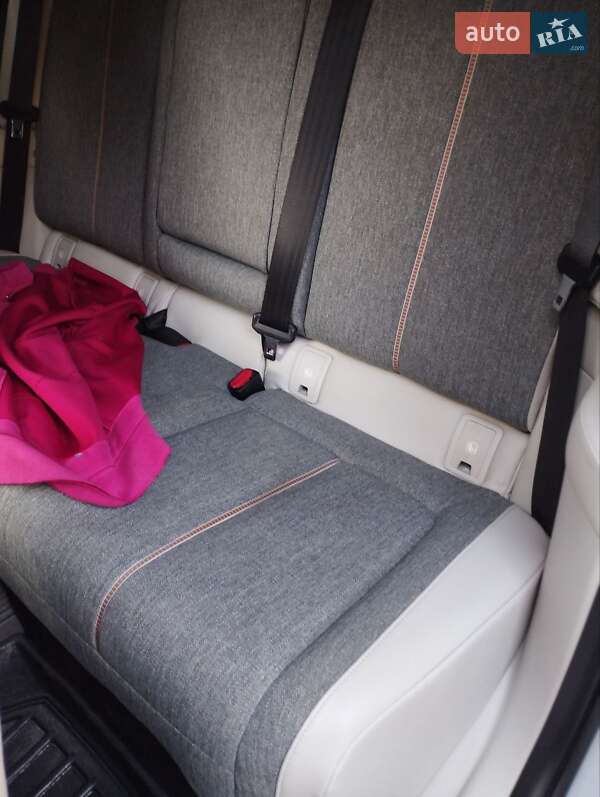 Внедорожник / Кроссовер Mazda MX-30 2021 в Виннице