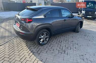 Внедорожник / Кроссовер Mazda MX-30 2020 в 