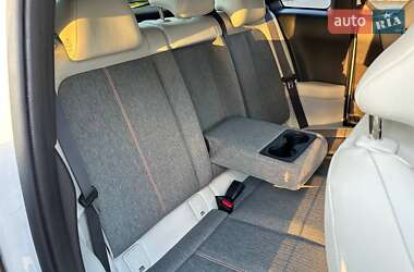 Внедорожник / Кроссовер Mazda MX-30 2020 в 