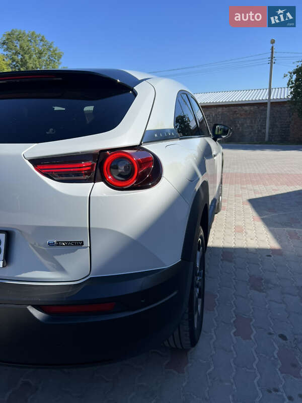 Внедорожник / Кроссовер Mazda MX-30 2021 в Золочеве