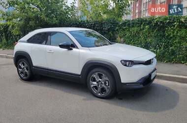 Внедорожник / Кроссовер Mazda MX-30 2021 в Киеве