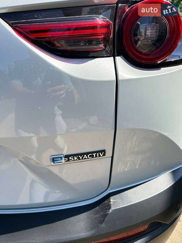 Внедорожник / Кроссовер Mazda MX-30 2020 в Черноморске