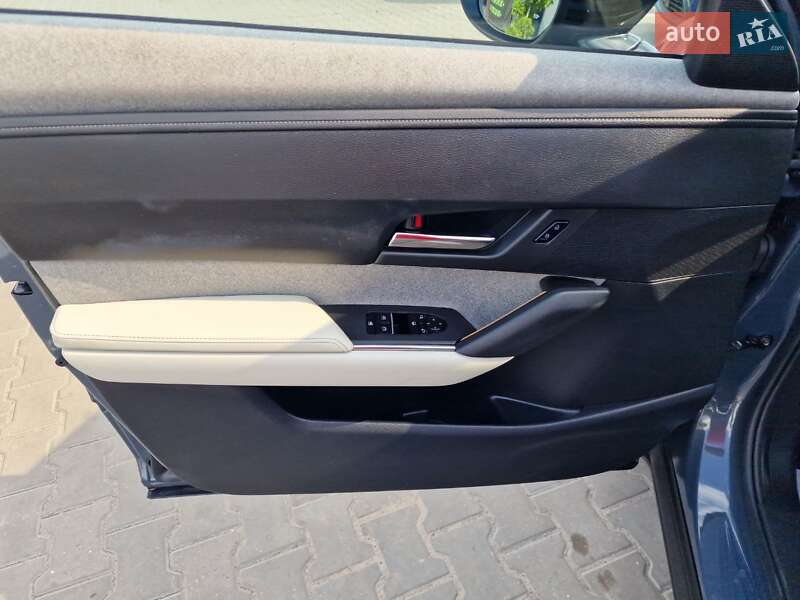 Внедорожник / Кроссовер Mazda MX-30 2020 в Виннице
