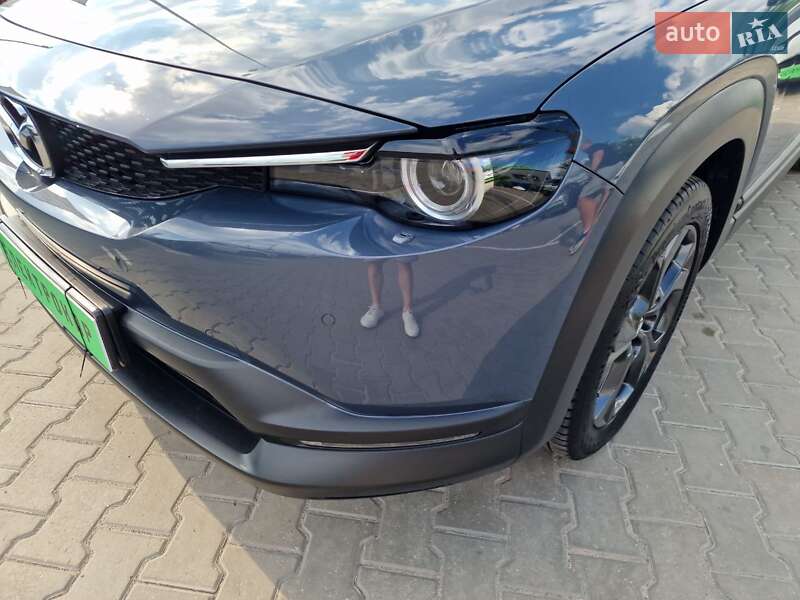 Внедорожник / Кроссовер Mazda MX-30 2020 в Виннице