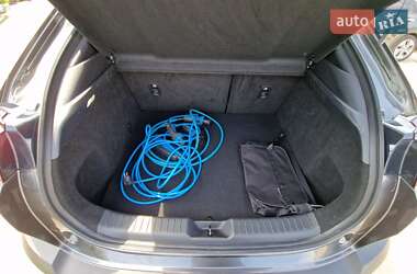 Внедорожник / Кроссовер Mazda MX-30 2021 в 