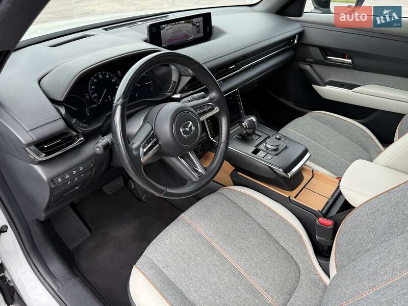 Внедорожник / Кроссовер Mazda MX-30 2021 в Львове