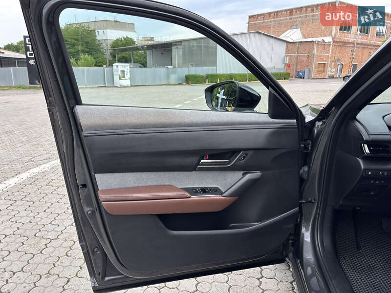 Внедорожник / Кроссовер Mazda MX-30 2020 в Черновцах