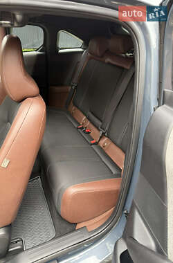 Внедорожник / Кроссовер Mazda MX-30 2020 в 