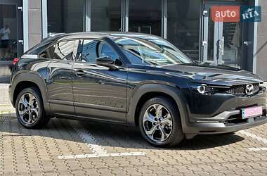 Внедорожник / Кроссовер Mazda MX-30 2022 в 