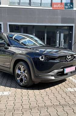 Внедорожник / Кроссовер Mazda MX-30 2022 в 