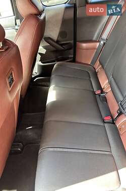 Внедорожник / Кроссовер Mazda MX-30 2022 в 
