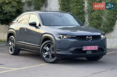 Внедорожник / Кроссовер Mazda MX-30 2022 в 