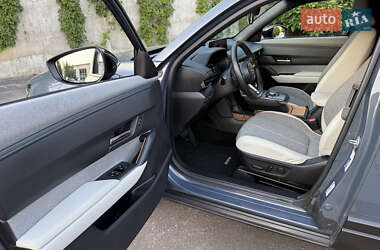Внедорожник / Кроссовер Mazda MX-30 2022 в 