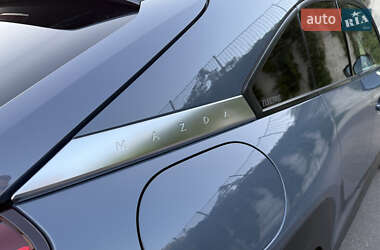 Внедорожник / Кроссовер Mazda MX-30 2022 в 