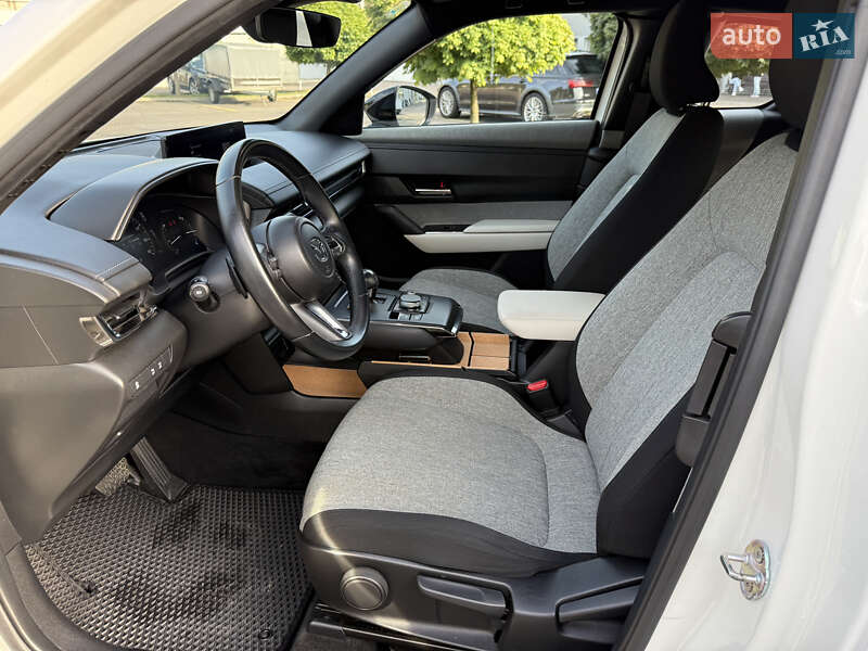 Позашляховик / Кросовер Mazda MX-30 2021 в Рівному