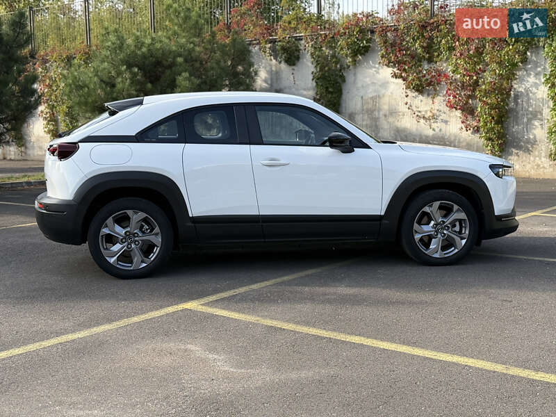 Позашляховик / Кросовер Mazda MX-30 2021 в Рівному