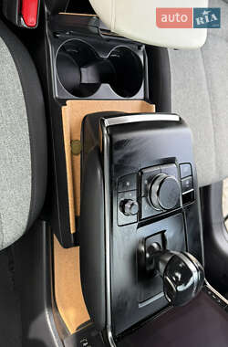 Внедорожник / Кроссовер Mazda MX-30 2023 в 