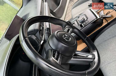 Внедорожник / Кроссовер Mazda MX-30 2023 в 
