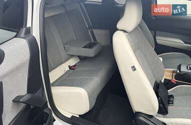 Внедорожник / Кроссовер Mazda MX-30 2020 в 