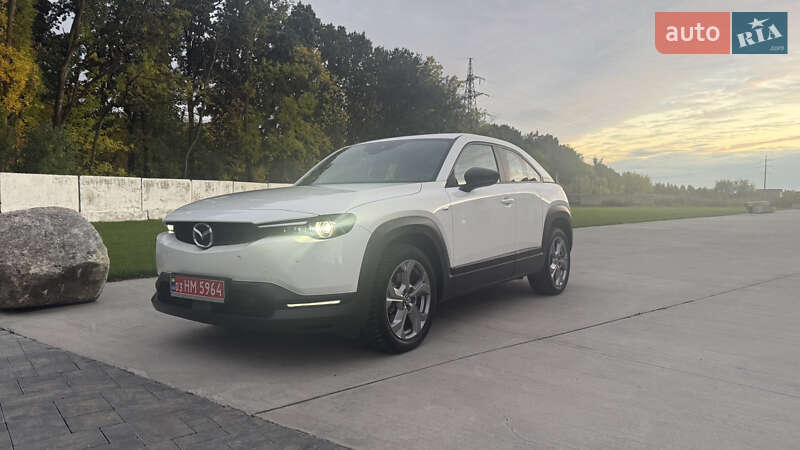 Внедорожник / Кроссовер Mazda MX-30 2023 в Луцке