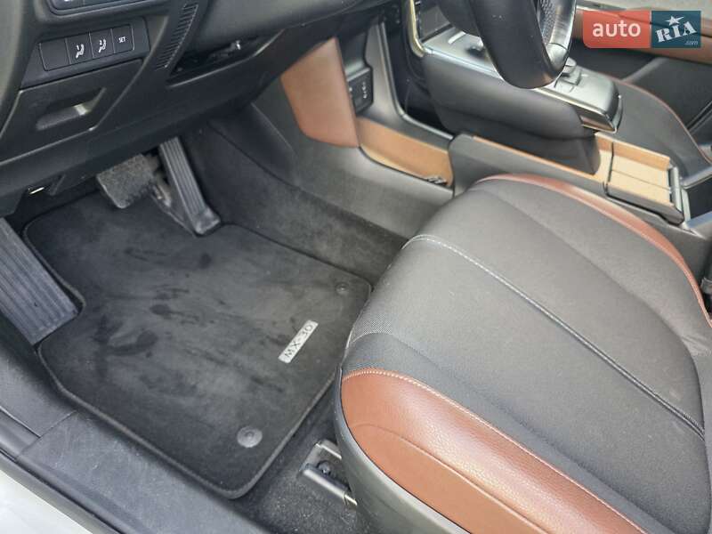 Внедорожник / Кроссовер Mazda MX-30 2021 в Львове