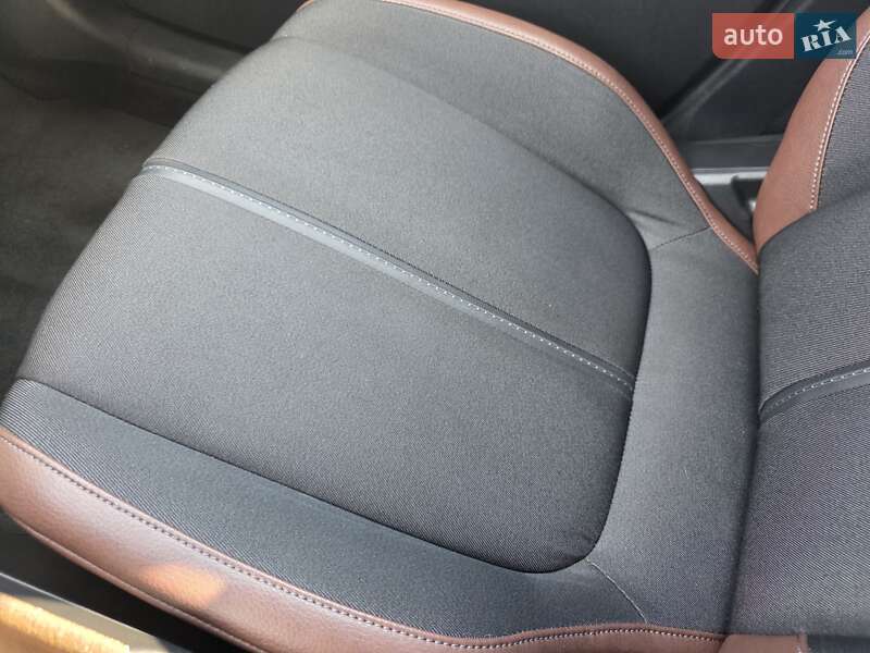 Внедорожник / Кроссовер Mazda MX-30 2021 в Львове