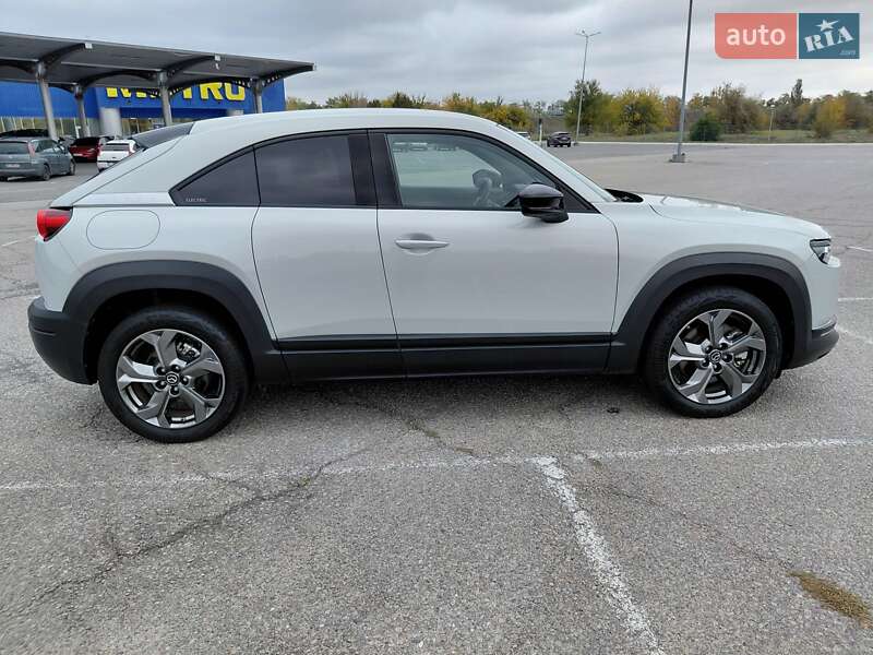 Позашляховик / Кросовер Mazda MX-30 2020 в Дніпрі фото 7 Позашляховик / Кросовер Mazda MX-30 2020 в Дніпрі