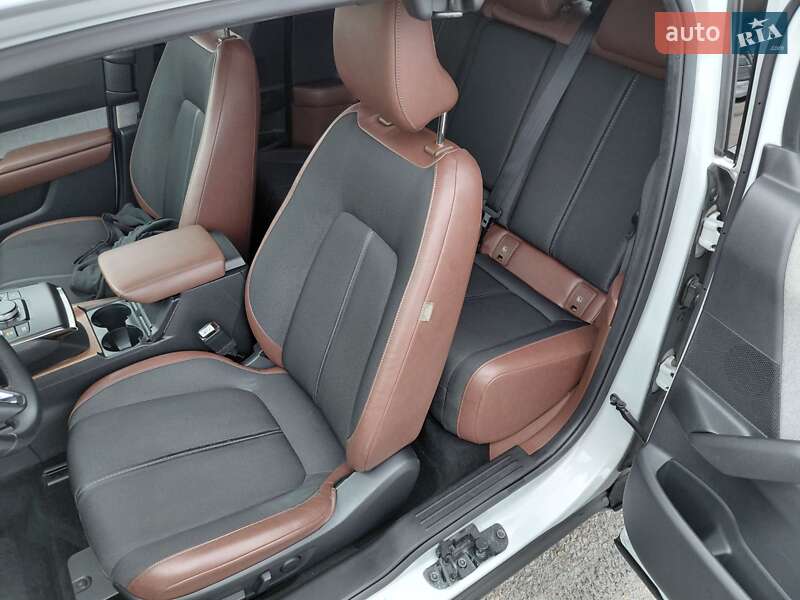 Позашляховик / Кросовер Mazda MX-30 2020 в Дніпрі фото 15 Позашляховик / Кросовер Mazda MX-30 2020 в Дніпрі