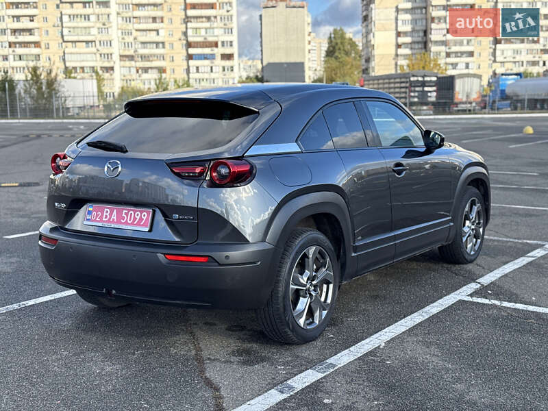 Внедорожник / Кроссовер Mazda MX-30 2022 в Киеве
