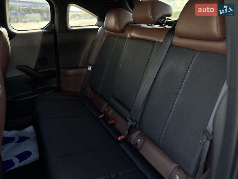 Внедорожник / Кроссовер Mazda MX-30 2022 в Киеве