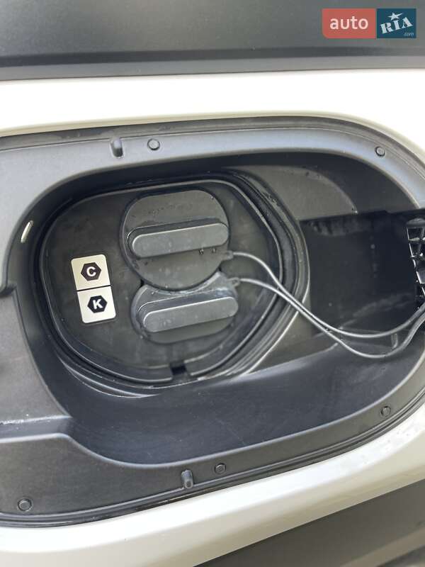 Внедорожник / Кроссовер Mazda MX-30 2022 в Хмельницком фото 40 Внедорожник / Кроссовер Mazda MX-30 2022 в Хмельницком