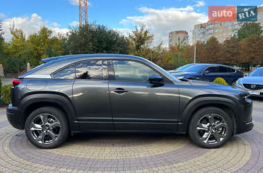 Позашляховик / Кросовер Mazda MX-30 2020 в 