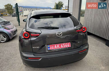 Внедорожник / Кроссовер Mazda MX-30 2020 в 
