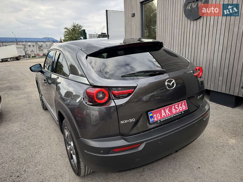 Внедорожник / Кроссовер Mazda MX-30 2020 в Тернополе