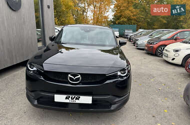 Внедорожник / Кроссовер Mazda MX-30 2020 в 