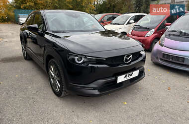 Внедорожник / Кроссовер Mazda MX-30 2020 в 