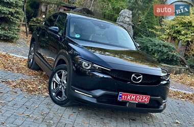 Внедорожник / Кроссовер Mazda MX-30 2021 в 