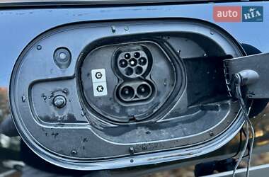 Внедорожник / Кроссовер Mazda MX-30 2021 в 