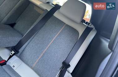 Внедорожник / Кроссовер Mazda MX-30 2021 в 