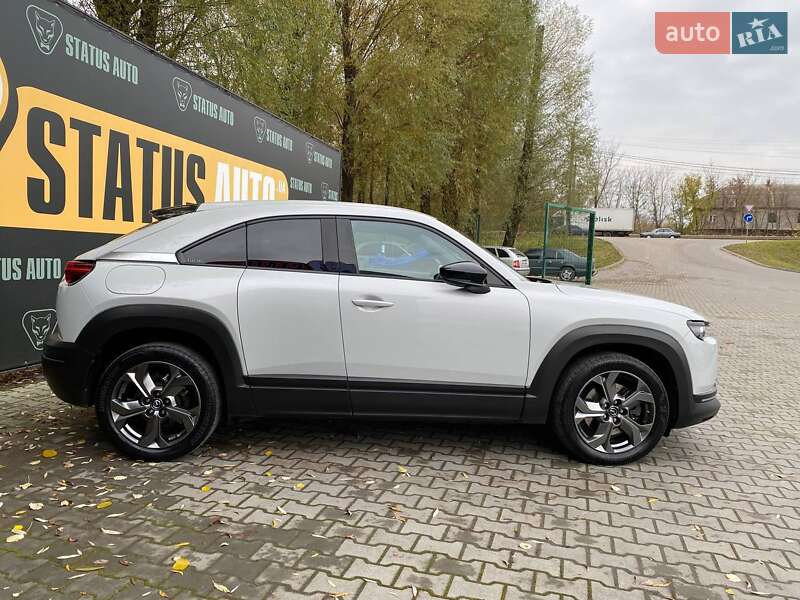 Внедорожник / Кроссовер Mazda MX-30 2020 в Хмельницком