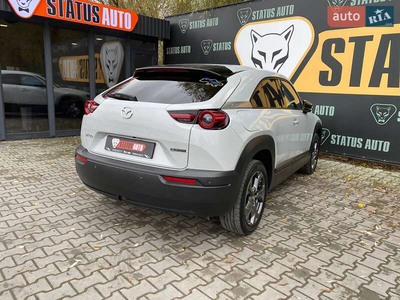 Внедорожник / Кроссовер Mazda MX-30 2020 в Хмельницком