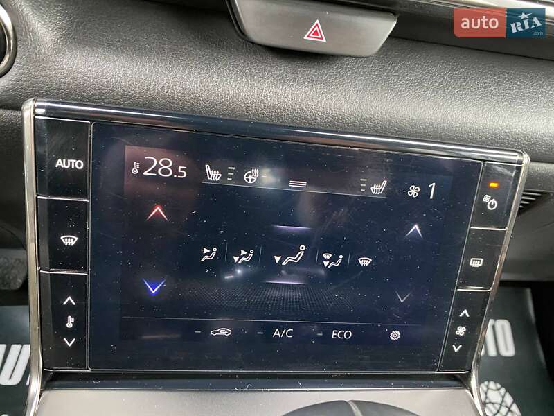 Внедорожник / Кроссовер Mazda MX-30 2020 в Хмельницком