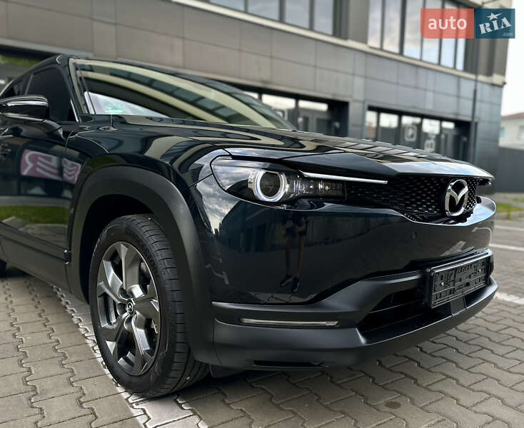 Позашляховик / Кросовер Mazda MX-30 2021 в Івано-Франківську