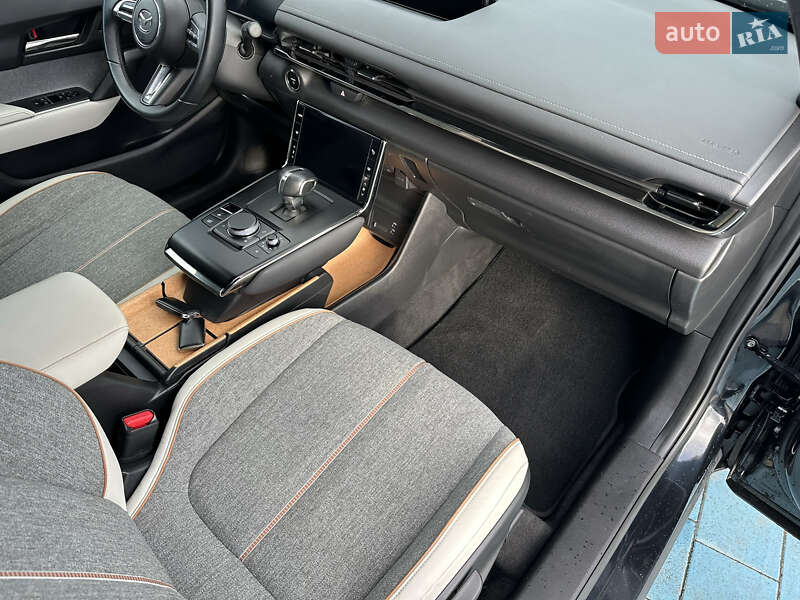 Внедорожник / Кроссовер Mazda MX-30 2020 в Луцке фото 49 Внедорожник / Кроссовер Mazda MX-30 2020 в Луцке
