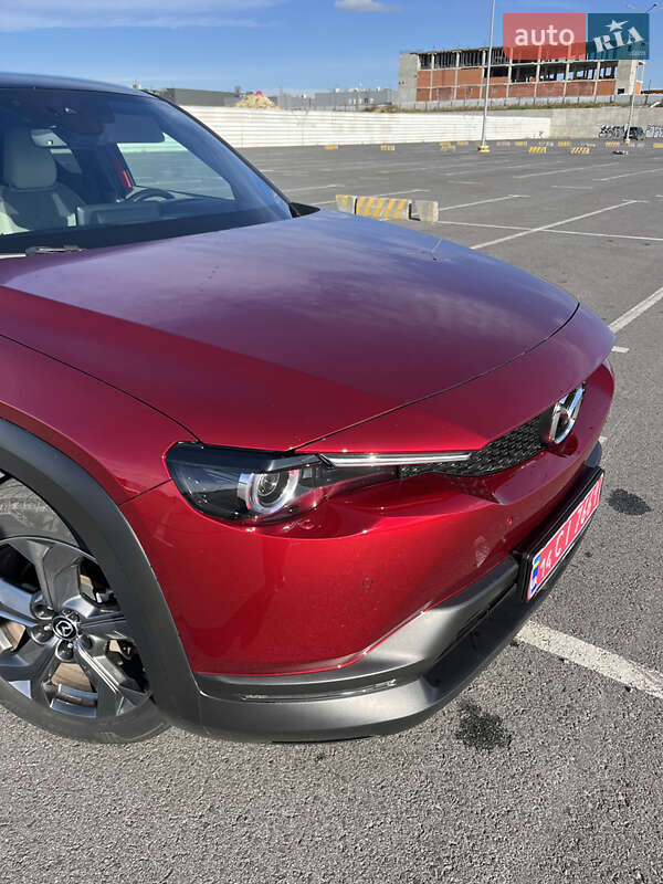 Позашляховик / Кросовер Mazda MX-30 2020 в Львові