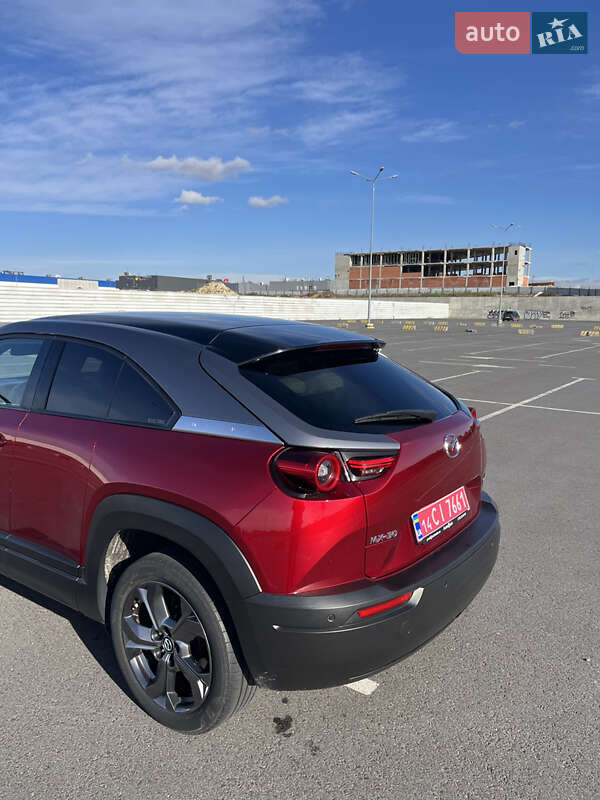 Позашляховик / Кросовер Mazda MX-30 2020 в Львові
